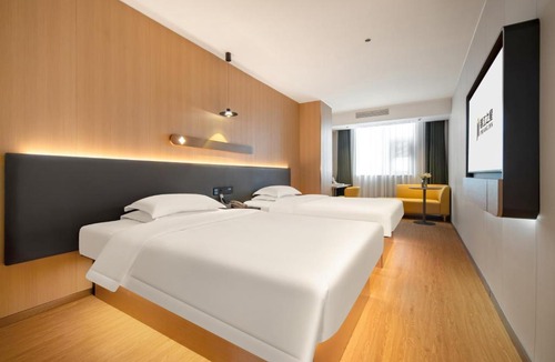 Long Hua Hotel | 锦江之星品尚酒店海口友谊阳光城万象城店