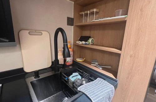 Shuangliu District Apartment | 锦江晨栖 极地公园 麓湖湿地2卧2卫1厅6人 1号线海昌路5号线南湖立交 侘寂住可做饭