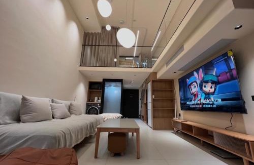 Shuangliu District Apartment | 锦江暮宿 极地公园 麓湖湿地 2卧2卫1厅4人 1号线海昌路5号线南湖立交 侘寂住可做饭