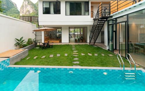 Ten Mile Gallery Hotel | 阳朔县一溪云民宿酒店