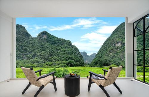 Yangshuo Hotel | 阳朔山野集宿度假酒店 遇龙河千古情店