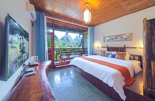 Yangshuo Hotel | 阳朔赴山海翠影楼酒店遇龙河景区店Yangshuo Scenic Mountain Retreat