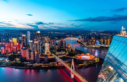 Jeifangbei Central Business District Hotel | 隐时光江景酒店
