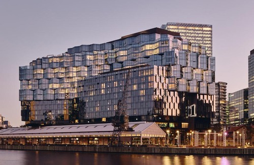 Docklands Hotel | 1 Hotel Melbourne