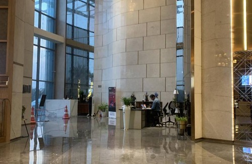 Noida Apartment | 100 m² Apartment ∙ 1 bedroom ∙ 2 guests