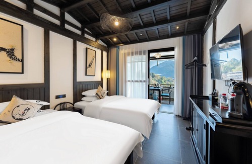 Xiangxi Hotel | 12C View Homestay