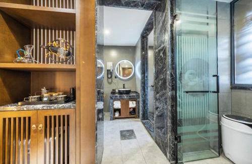 Xiangxi Hotel | 12C·Waterfall Stay（Furong Town Main Waterfall）