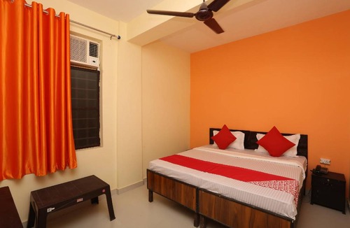 Ghaziabad Hotel | 19 m² Hotel ∙ 3 guests
