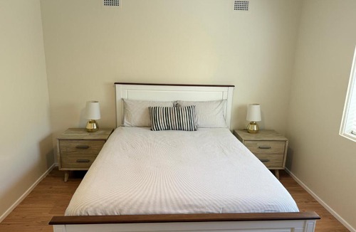 Cronulla Apartment | 2 Bedroom Apartment - Heart of Cronulla