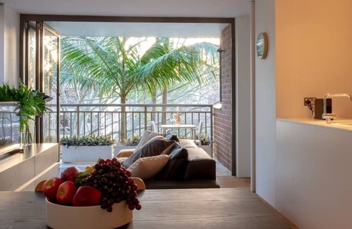 Potts Point Apartment | 2 Bedroom Apt in Potts Point with Parking