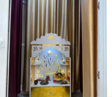 Ghaziabad Apartment | 2 BHK fully furnished guest apartment - ghaziabad