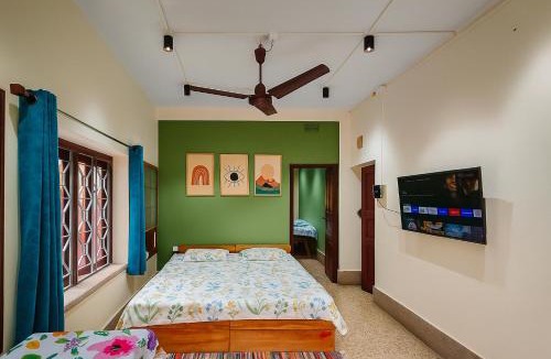Tollygunge House | 2 rooms appartment with balcony and kitchen