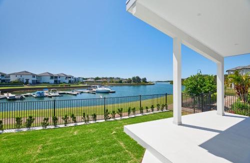 Harrington House | 2 Ulmarra