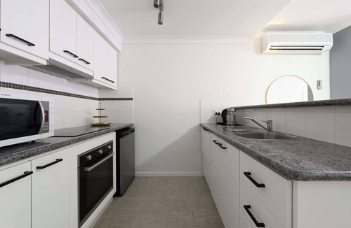Perth Central Business District Apartment | 202 Riverside Luxe PerthCBD 1BR -Pool, Gym, Tennis