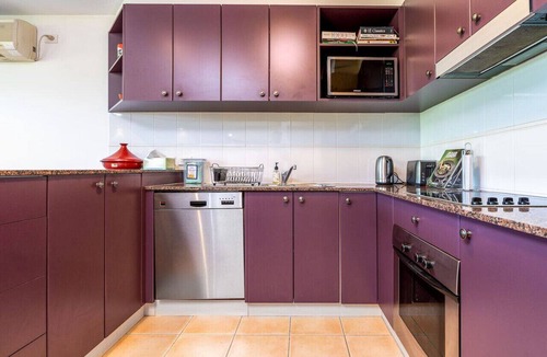 Griffith Apartment | 2BR/2BA Apt w/Dedicated Workspace & Free parking!
