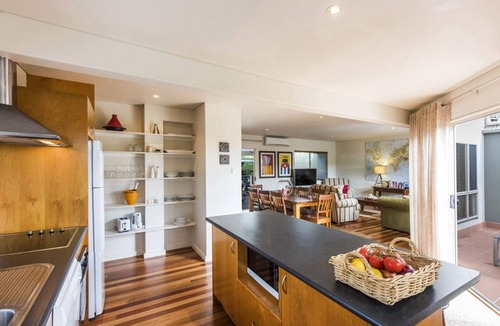 Angourie House | 3/27 The Crescent, Angourie