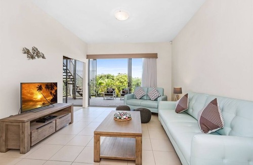 Casuarina Apartment | 3 Bedroom Executive Rooftop Apartment