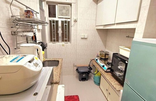 Yau Tsim Mong Apartment | 3 Bedrooms apartment beside metro fit for big group/family near Temple Street