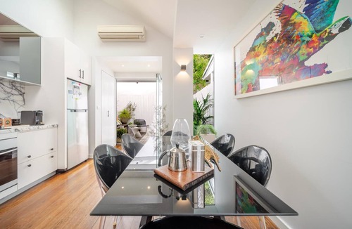 Surry Hills House | 3 BedroomUrban OasisPoolGym. Surry Hills. Parking.