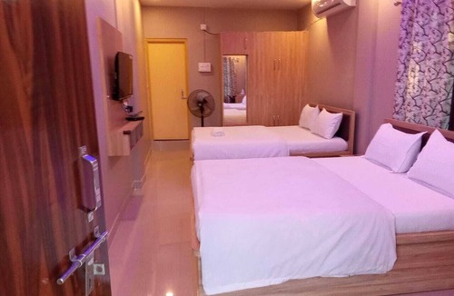 Lakhimpur Cabin | 3 Star Lodge