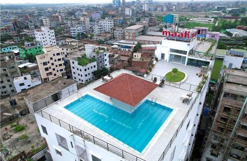Basundhara Residential Area Apartment | 300 sq.ft 7 Cozy Apt with Pool-Gym