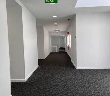 Adelaide Central Business District Apartment | 435/247 gouger st. ex hotel room in the city