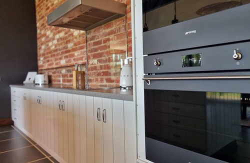 Talunga Other | “47 Woolshed Road” Adelaide Hills rural farmhouse & retreat