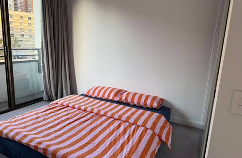 Chinatown Apartment | 5 mins to Haymarket and Chinatown.
