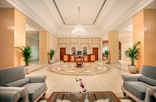 Hazratganj Hotel | 50 m² Hotel ∙ 5 guests