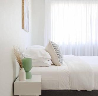 Long Jetty House | 500m to Shelly Beach! Hot SPA & Entertainment Shed