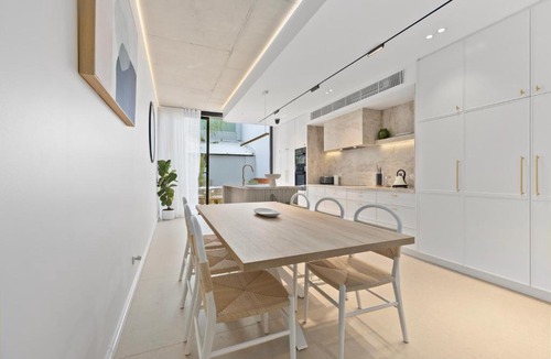 Woolloomooloo Apartment | 5BR Terrace House, Rooftop Spa & Amazing City View