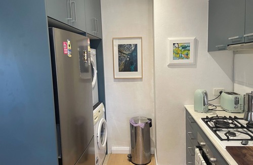 Freshwater Apartment | 5mins to beautiful beach with own car park place