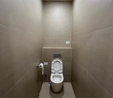 Beecroft House | 6 Purple Room