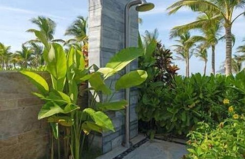 Dien Ban Villa | 6BDR @ Beach + Pool, Jacuzzi & free Breakfast