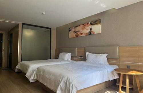 Longgang Hotel | 7天优品深圳龙岗大运中心爱联地铁站店