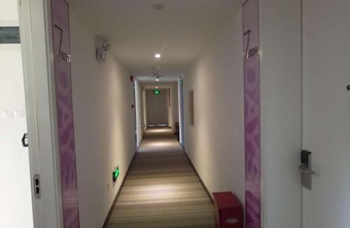 Nanming District Hotel | 7 Days Guiyang Railway Station Xingguan Road Branch