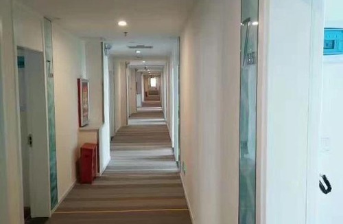 Xinshi District Hotel | 7 Days Hotel Urumqi Kashgar East Road Normal University Branch