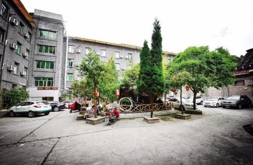 Tongliang District Hotel | 7Days Premium Chongqing Tongliang District Government Pedestrian Street Branch
