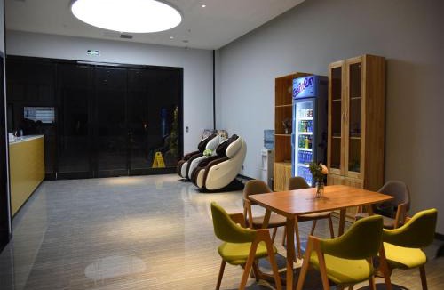 Chongqing Hotel | 7Days Premium Chongqing Baishiyi Hot Spring Capital Branch