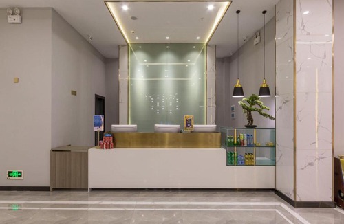 Kunming City Centre Hotel | 7Days Premium Kunming East Railway Station Juhua Airport Bus Metro Station Branch