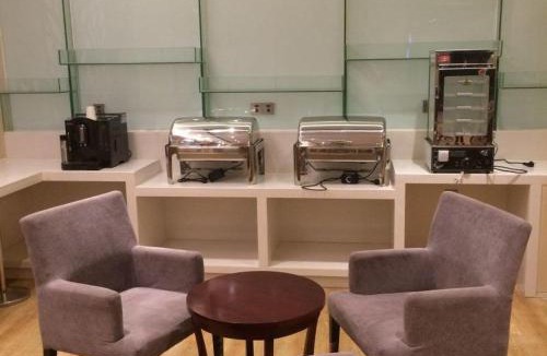 Caidian District Hotel | 7Days Premium Wuhan Caidian Plaza