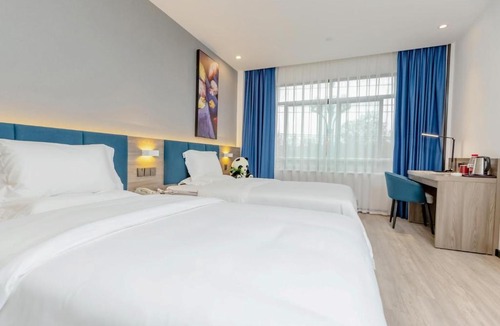 Cuiping District Hotel | 7Days Premium Yibin North Gate Bus Station Branch