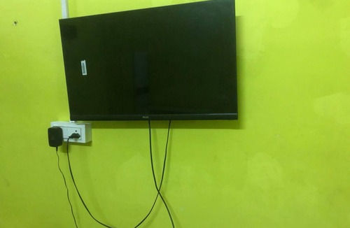Shahjahanpur Hotel | 9-room hotel in fabulous SPN with AC, WiFi, fitness room