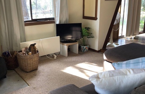 O'connell Cabin | A Frame 2 b/room cabin, furnished, self contained. Free parking. Quite location