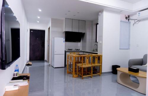 Yinhai Apartment | A Letter from the Sea Breeze