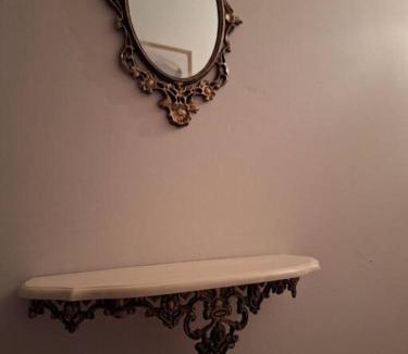 Roselands House | A Rosy house in Roselands