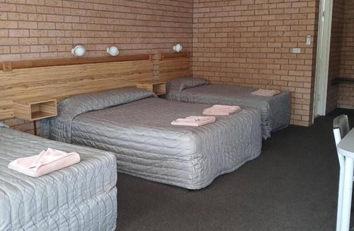 Narrabri Hotel | Aaron Inn Motel