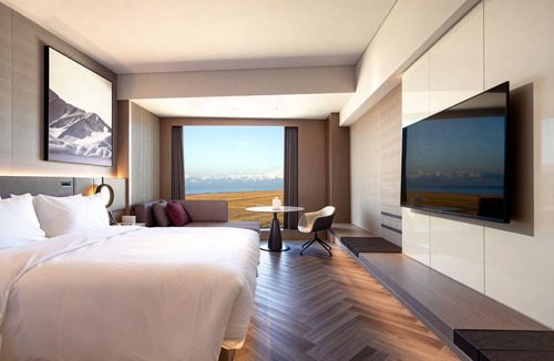 Anggilig Hotel | AC Hotel By Marriott Xinjiang Sayram Lake