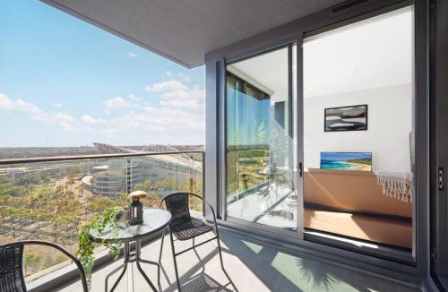Lidcombe Apartment | AccorView Luxury 1BR Suite Pool Gym Parking