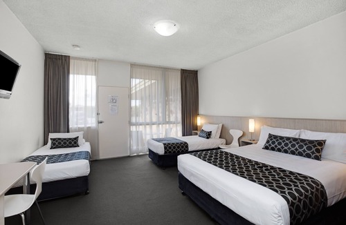 Murray Bridge Hotel | Adelaide Road Motor Lodge
